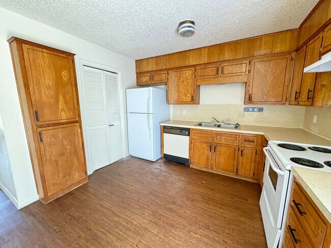 Photo - 4408 Lake Rd Unit # C