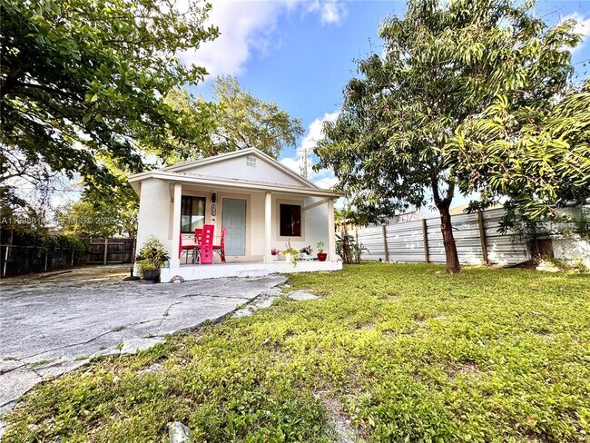 Photo - 2919 NW 92nd St Unidad R