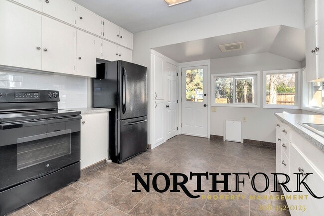 Photo - North End Home Available 3/1