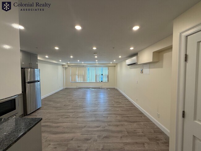 1026 Commonwealth Ave Unit 204