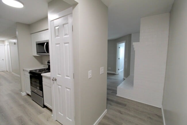 Photo - Stunning Fully Remodeled 3BR Condo at Madison Manor – Available This July!