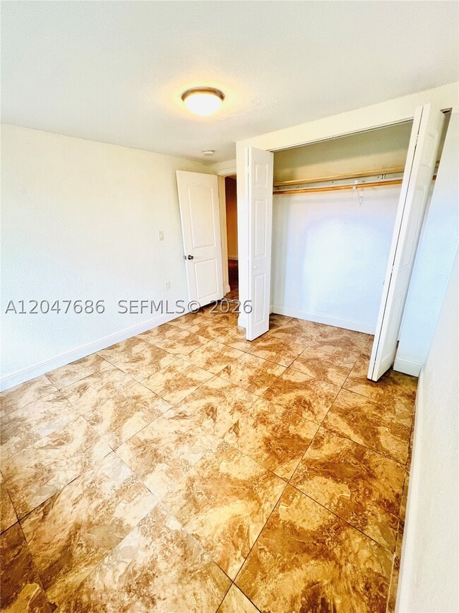 Photo - 410 Pinecrest Dr