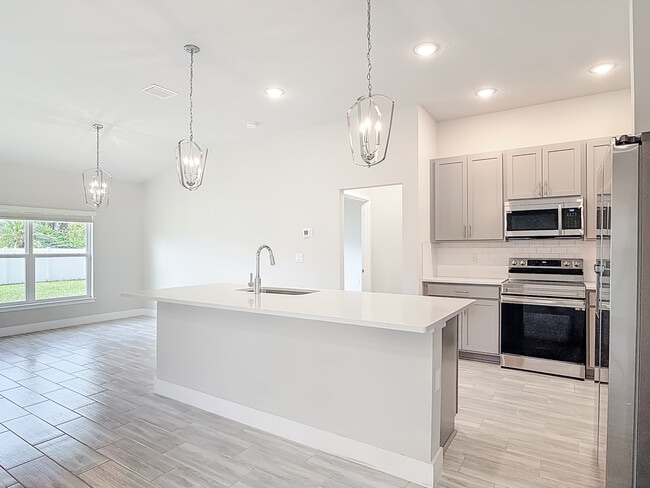 Photo - 60 Ballenger Ln