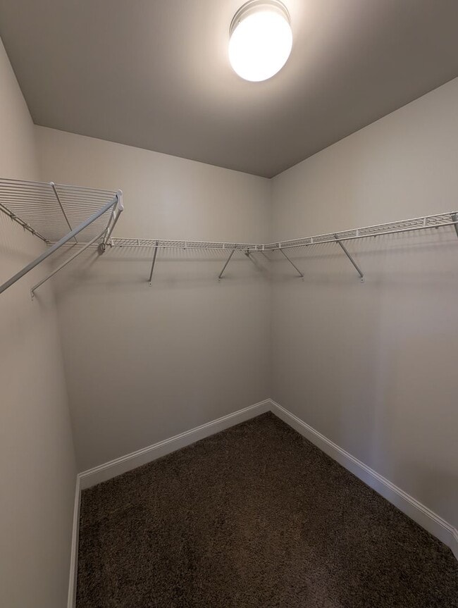 Photo - 244 Abercorn Dr