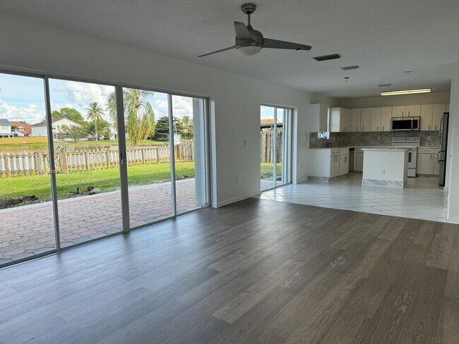 Photo - 12149 NW 34th St