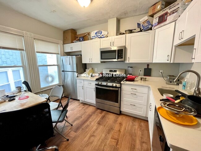 Photo - 80 Hillside St Unit 3