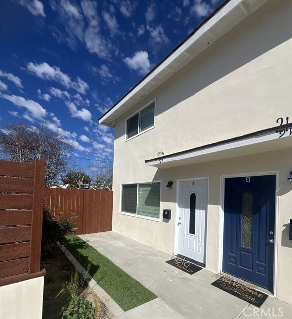 Photo - 914 Delaware St