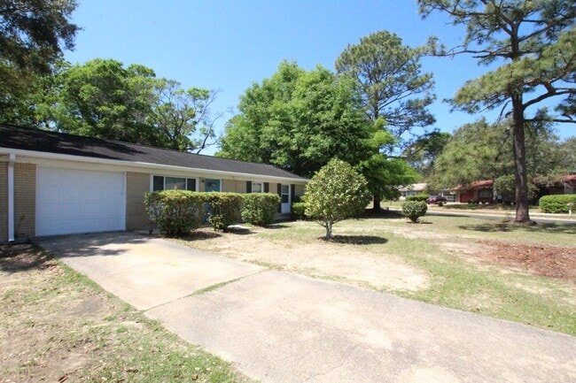 Photo - Updated Northeast Pensacola 3BR Home with Granite Kitchen, Tile Floors & Garage