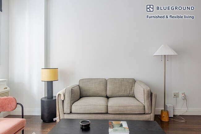 Photo - 148 1st St Unidad FL4-ID1985