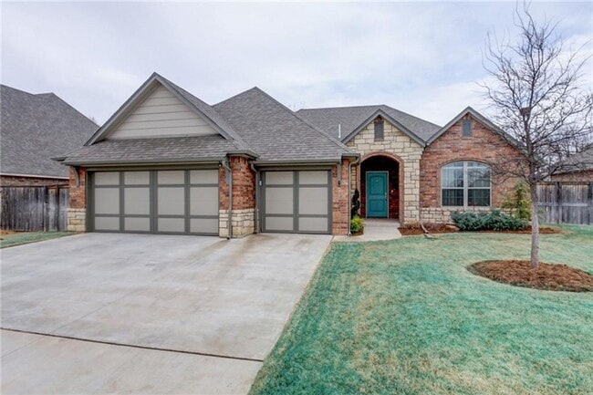 Stunning Edmond Home- Regency Pointe-Neigh... - Stunning Edmond Home- Regency Pointe-Neigh...