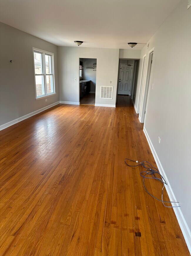 Photo - 732 Dobson St Apartments Unit 3