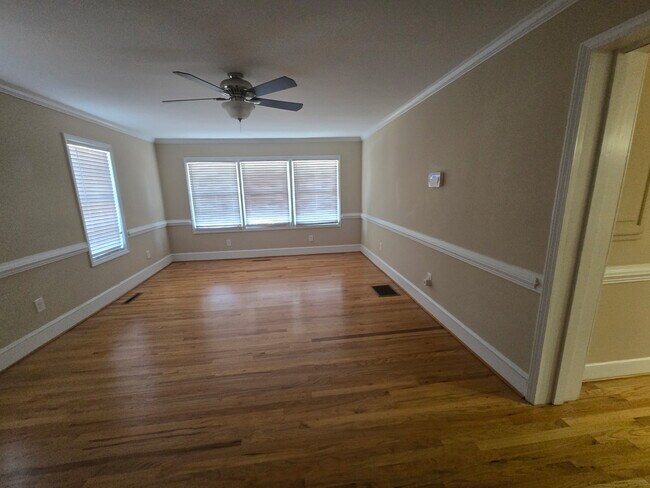 Photo - 1304 Stockton Rd