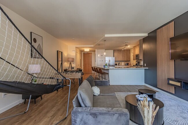 Photo - 44 W Monroe St Unit ID1263167P