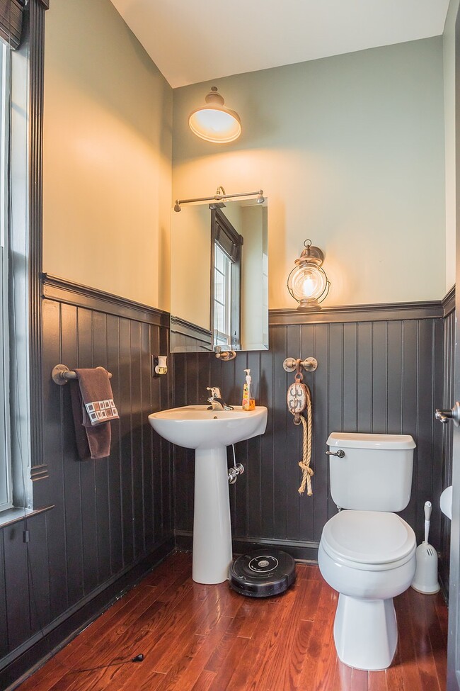 Photo - 216 Westbrook Dr