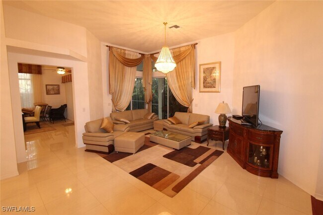 Photo - 8526 Peppertree Way