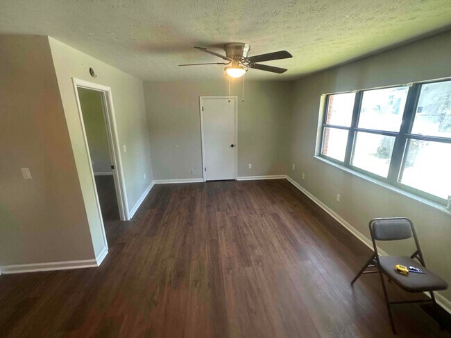 Photo - 2265 Crutchfield Ln Unit 3