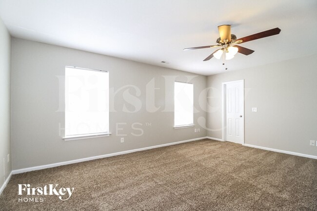 Photo - 165 Salem Trail Ct