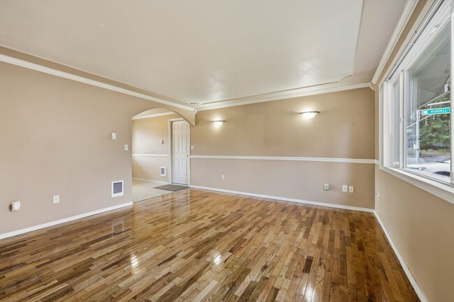 Photo - Move in Ready! 3 bedroom 1 bath, North Thurston School District.