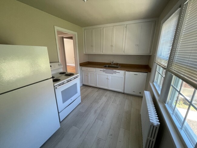 Loomis Drive Apartments