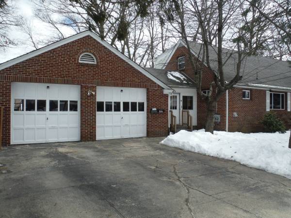 Photo - 60 Longue Vue Ave Unit 2
