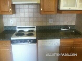 Photo - 1110 Commonwealth Ave Unidad 518