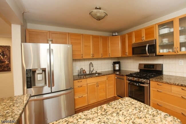 Photo - 207 Patriots Rd