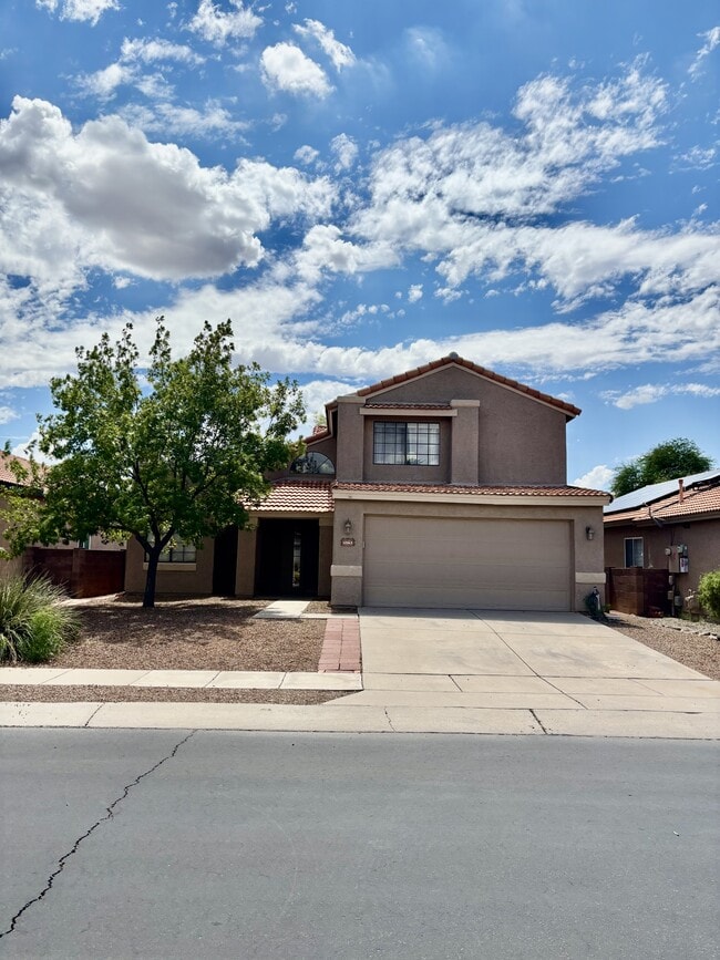 Building Photo - 8863 N Willeta Dr Rental
