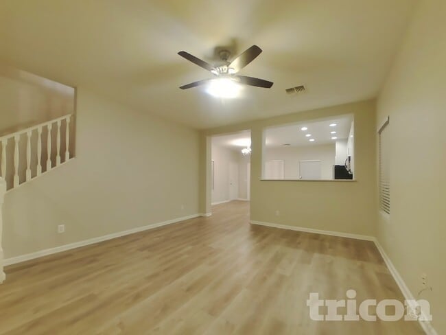 Photo - 17102 N 185th Ln