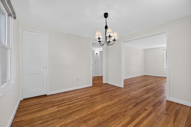 Photo - 47 Clearview Ave