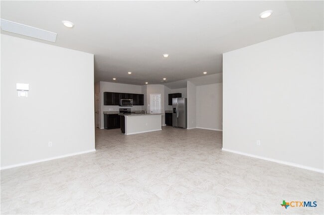 Photo - 1412 Rolling Thunder Dr