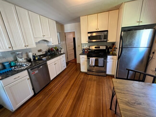 47 Rice St Unit 1