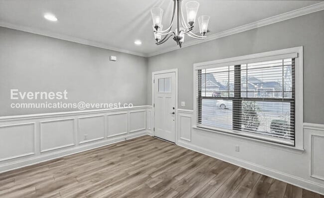 Photo - 3 Bed, 2 Bath Home with Garage / Pet-Friendly / Available Now!