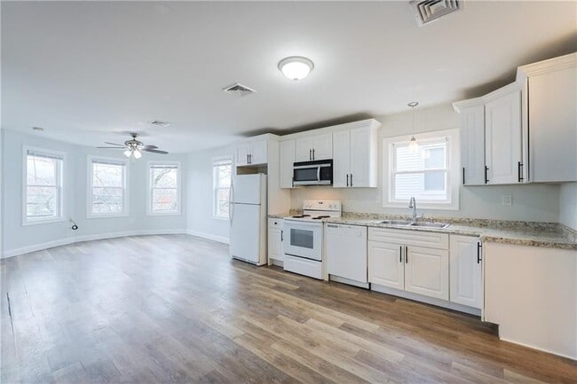 Photo - 214 Silver Spring St Unit 1