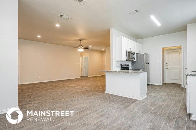 Photo - 1229 E Harvey Ave
