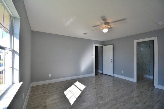 Photo - 3335 Lafferty Rd