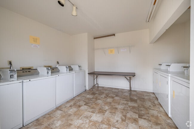 Laundry Center - Trails West Apartments