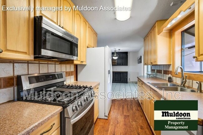 Photo - 70 Caledonia Rd