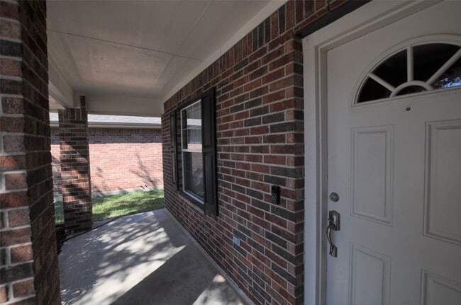 Photo - 20306 Hidden Point Ln