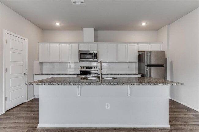 Photo - 923 S Nighthawk Ln