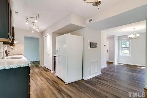 Photo - 1724 Sierra Dr Unit Single Room