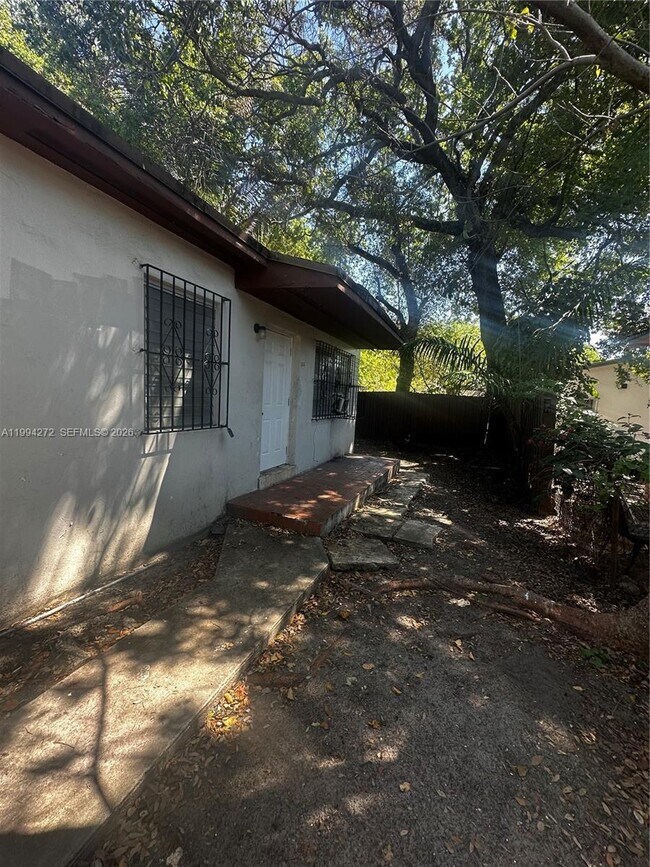 Photo - 112 NE 63rd St Unit 112