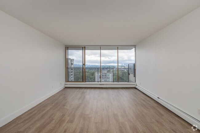 1BR, 1BA - 788SF - Living Room