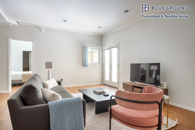 Building Photo - 467 Arnaz Dr Rental