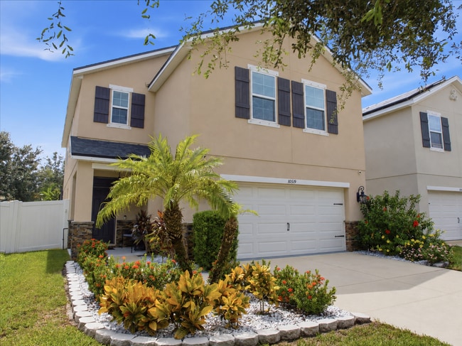 Building Photo - 10519 Whispering Hammock Dr
