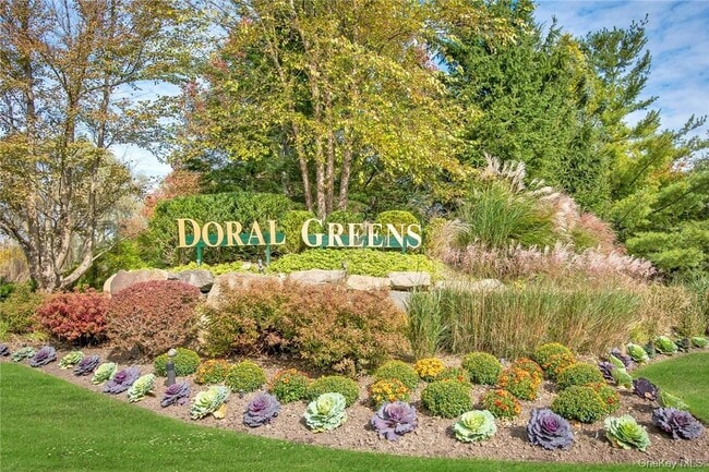 Building Photo - 126 Doral Greens Dr W Rental