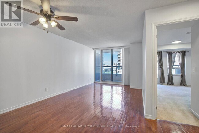 Photo - 310 Red Maple Rd Unit 407