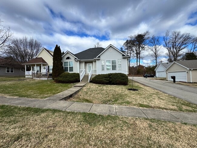 Photo - Comfortable 2-Bed, 2-Bath Home