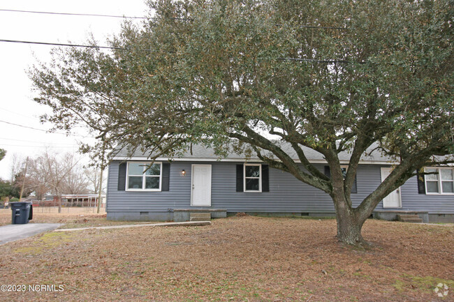 Building Photo - 326 Starling St Rental