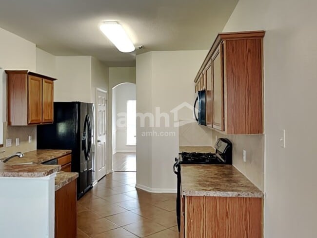 Photo - 1052 Shadow Glenn Dr