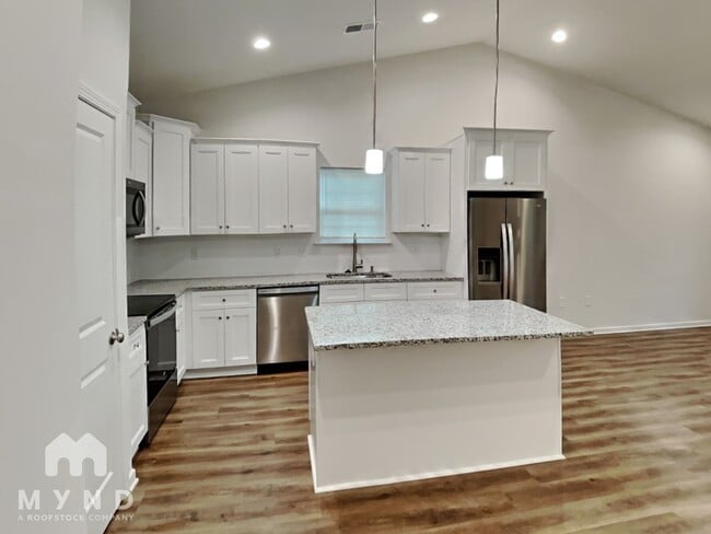 Photo - 1605 N Weldon St